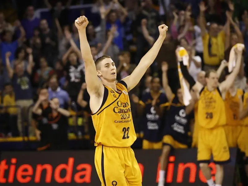 La Jornada ACB en Solobasket: Unicaja rompe records; Real Madrid acosa al Barça y los jóvenes toman el parquet con MVP de Jaycee Carroll