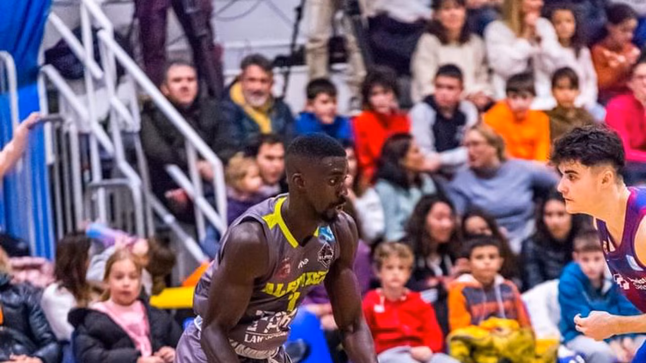 Lucha de gigantes en Liga EBA: 91 de valoración entre estos dos jugadores
