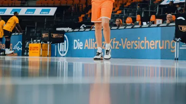 Juan Núñez vuelve a jugar sin el éxito esperado: Ulm pierde el liderato