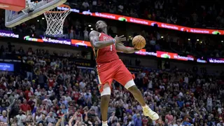 Noche NBA: Bucks vence a Dallas (105-106) y el ritmo del ciclón Zion gana a Suns