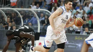 El CAI ficha a Joseph Jones como temporero pero sin perder de vista a Esteban Batista