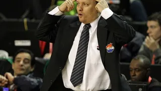 Araberri ya tiene entrenador: Arturo Álvarez. Huertas, a Lugo; Mikulic a Coruña