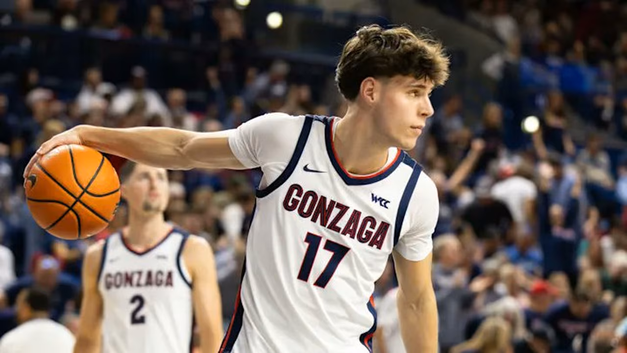 Primera titularidad en la NCAA y récord incluido: el internacional español ya ejerce de líder
