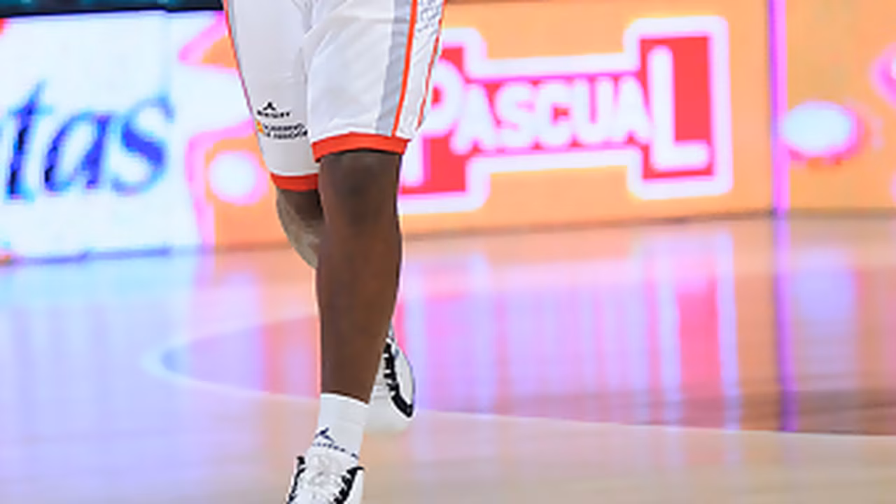Darren Phillip es la guinda para la plantilla de Ford Burgos