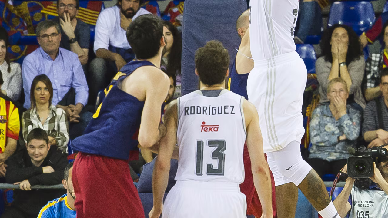Y al fin apareció Trey Thompkins