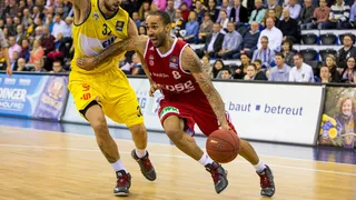 Bamberg ya es segundo. Doerksen, 37 de valoración en 28 minutos