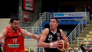 Granada, líder sólido en Pucela. Lucentum y Morón, aguantan. Fernández, MVP a los 40