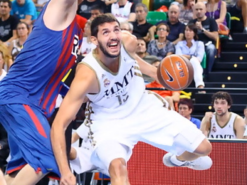 EL-J8 (jueves): Mirotic y el Barça dominan, Teletovic brilla pero Caja Laboral pierde y Unicaja cede ante el Brose, rival para la clasificación