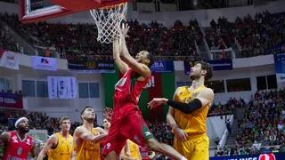 Anthony Randolph salva el factor cancha ante un irregular FC Barcelona (66-61)