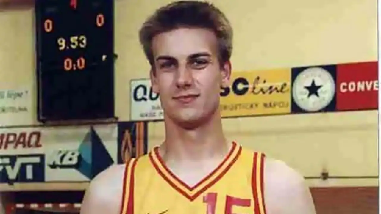 Daniel Dousa, un 2,19 para el C.B. Prat