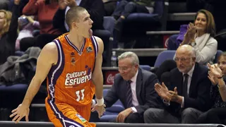 Unicaja ya tiene ala-pívot, Nik Caner Medley vuelve a España para vestir de verde