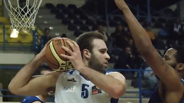 Kiril Wachsmann refuerza el juego interior del Melilla Baloncesto