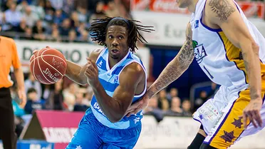 Morris Finley abandona el Tuenti Móvil Estudiantes sin debutar