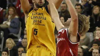 Power Electronics Valencia refuerza aún más su juego interior con el fichaje de Augustine