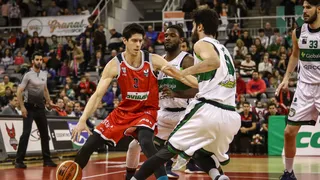 Granada, Alicante y La Roda se jugarán el ascenso; Baskonia sigue ganando