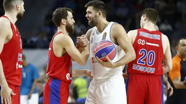 Los 15 mejores españoles históricos en jugar en ligas europeas. ¿Es el Chacho el mejor?