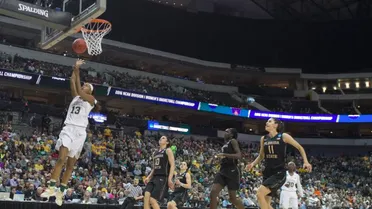 Una Baylor imparable hace que Leti Romero y María Conde acaben la temporada (VIDEO)