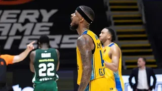 Euroliga viral: Panathinaikos la lía, Sloukas desapareció y final caótico en Atenas