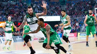 Darius Adams lidera al Baskonia ante un Diamantidis que forzó la prórroga (82-78)