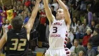 Universo NCAA: Jack Taylor, de la Division III, bate el récord de anotación individual en un partido con 138 puntos