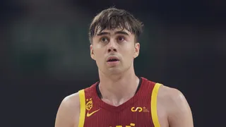 Juan Núñez aplaza la NBA: jugará en el Barça por un pastizal