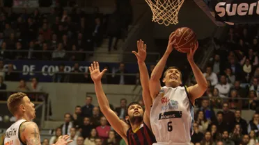 Pavel Pumprla continuará  siendo el alma de la afición de Obradoiro