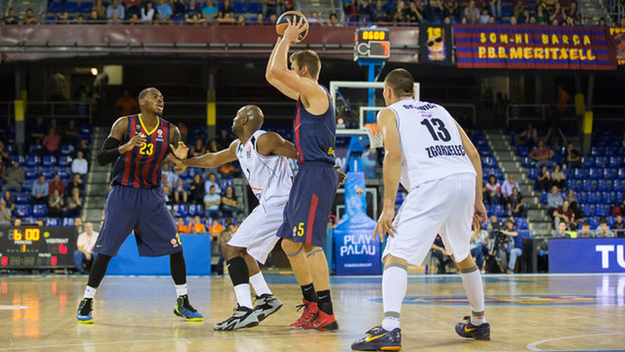 Bostjan Nachbar lidera a un dominante FCB en Polonia (65-104)