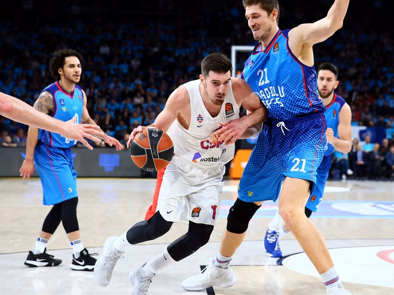 El destino de Nando De Colo podría ser el Real Madrid si la NBA no lo impide