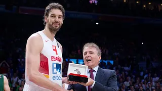 ¿Es un cometa? No, Pau Gasol, pero por desgracia no es el mejor de todos los tiempos