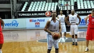 Liga Turca (Playoffs/Cuartos): Cumplen Galatasaray, Banvit y Galatasaray. Carlos Arroyo, heroico, da la victoria a Besiktas ante Fenerbahce