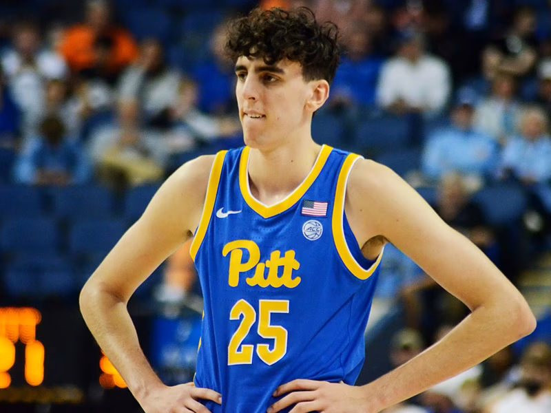 Un español se está saliendo en la NCAA. ¿De quién se trata?