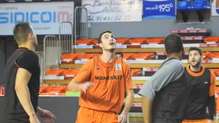 Fuenlabrada se refuerza con el joven brasileño Leonardo Demetrio