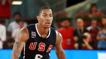 Rose deja a Atlanta contra las cuerdas. Pat Riley, ejecutivo del año