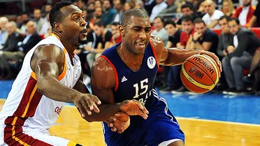 Jayson Granger ya lidera al Anadolu Efes. Erving Walker, el MVP del milagro