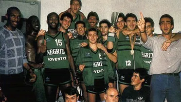 Trivial Solobasket: ¿Cuánto conoces sobre las camisetas de la historia de la Penya?