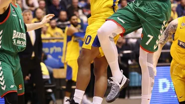 Baskonia se queda a las puertas de la remontada en Tel Aviv porque Hanga no lanzó (85-84)