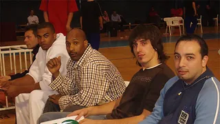 Roger Fornas, primer fichaje del Leche Río 07/08