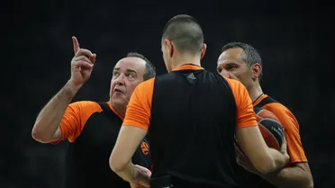 La falta de árbitros en España, una tendencia al alza: ¿cuáles son las razones?