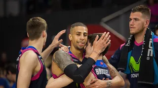 Movistar Estudiantes abandona el descenso en un último minuto de infarto