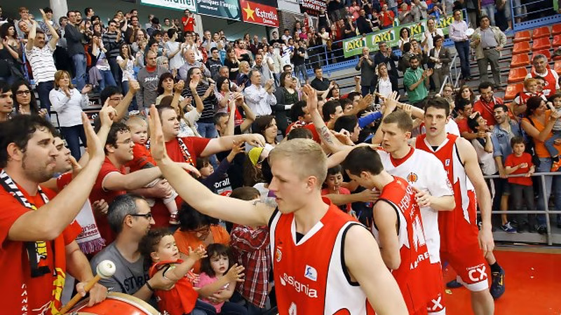El FCB Regal vence pero no consigue amargar el final de fiesta al Assignia Manresa (71-77)