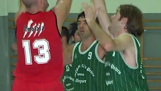 Paco Zapata se retira de la práctica profesional del baloncesto