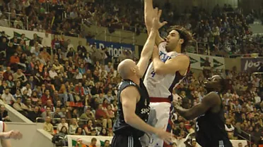 Entrevista de los socios de Solobasket a Luis Scola